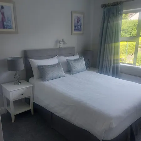 Blackrock Carole Bed & Breakfast Cork